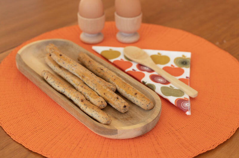Grissini keto ai semi di chia