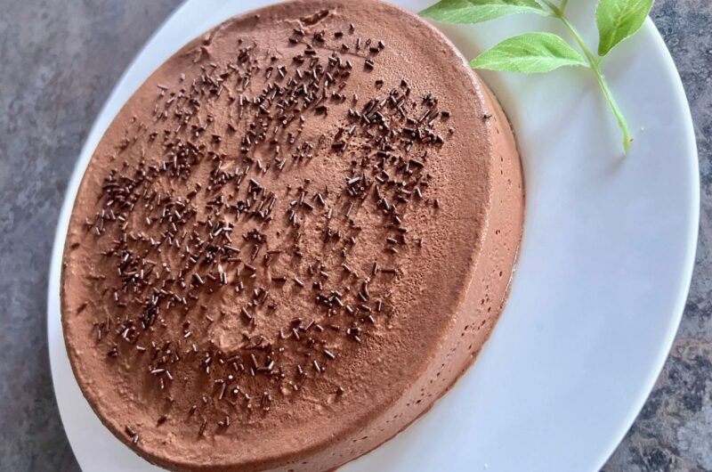 Semifreddo low carb al cioccolato due ingredienti