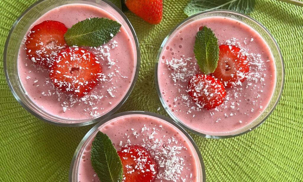 Crema proteica keto alle fragole