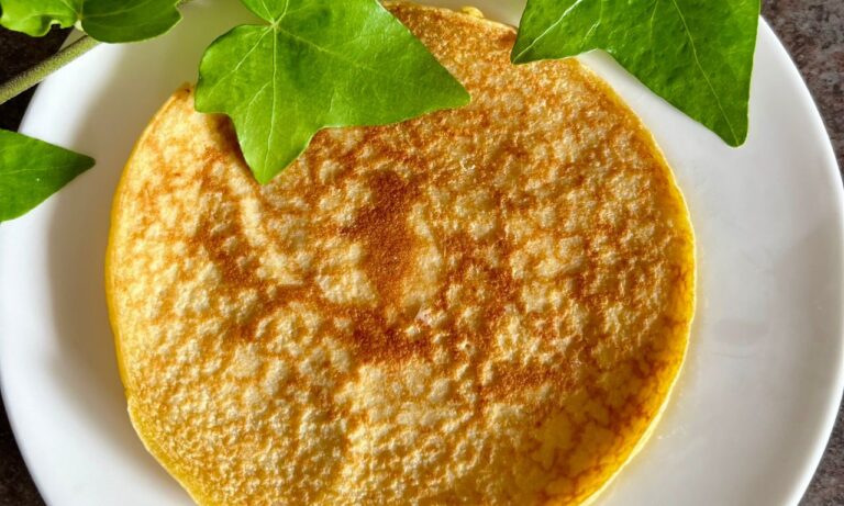 Crêpes chetogeniche con farina di cocco