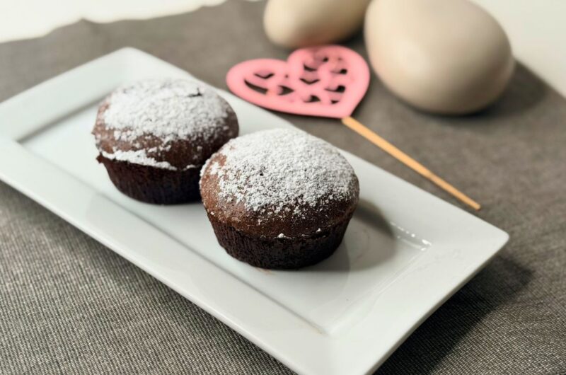 Tortino al Cioccolato Chetogenico dal Cuore Morbido (Senza Zucchero)