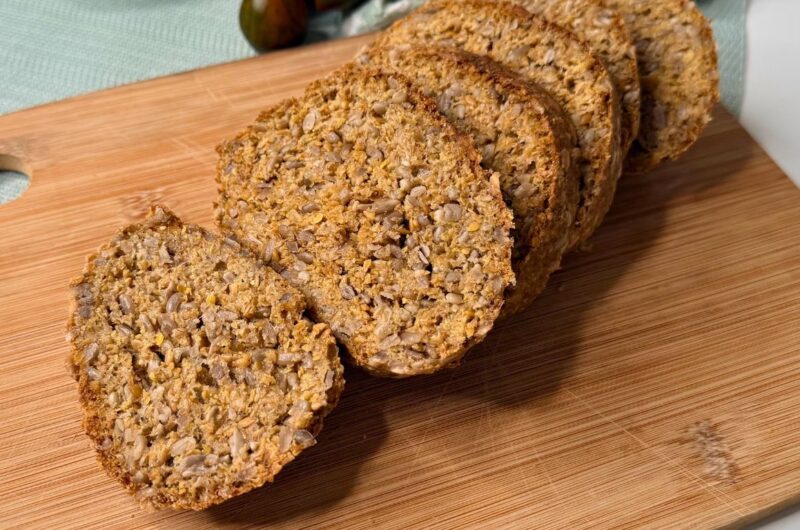 Pane Keto Proteico Senza Farina: Solo 3 Ingredienti, Pronto in 5 Minuti