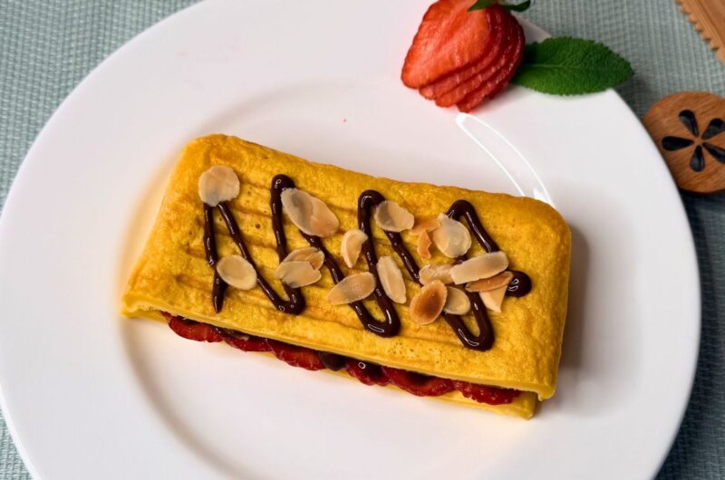 Sandwich proteico a 2 ingredienti: colazione chetogenica ricca di proteine e grassi buoni