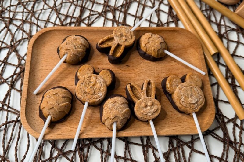Pasqua Keto: dolcetti su stecco alla mandorla e cioccolato (senza zucchero)